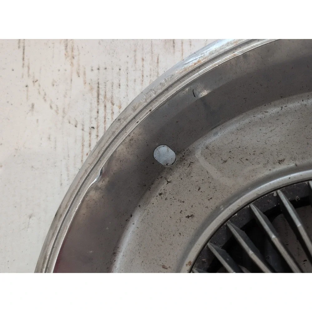 (1) Vintage OEM 1979-87 Mercury Grand Marquis 14